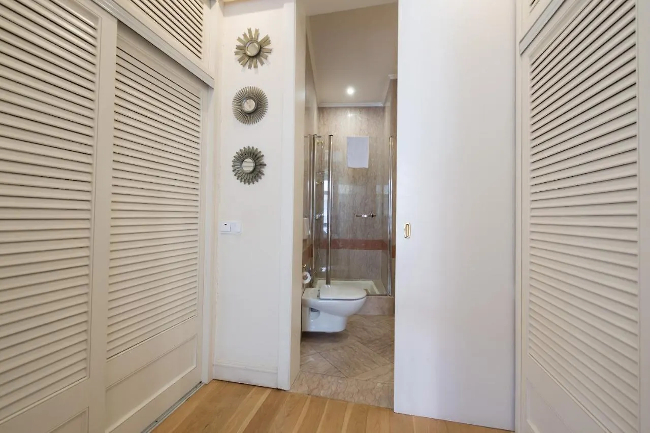 Apartment Ferienwohnung Nomad'S Chiado Lisbon & Amazing View